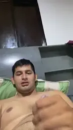 walterktm webcam model stream image