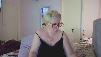 Bionda_M webcam model stream image