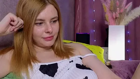 Day-off webcam model stream image