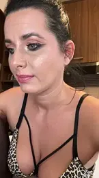 Hotmomcheckk_ webcam stripchat model stream image