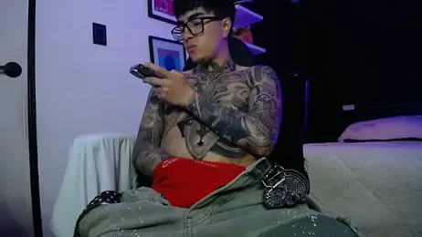 jung_dragon webcam model stream image