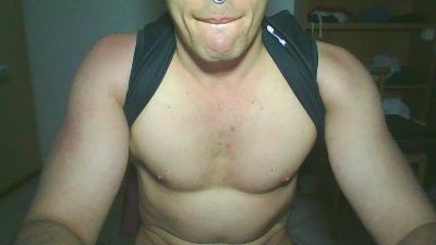 FrankieBully webcam model stream image