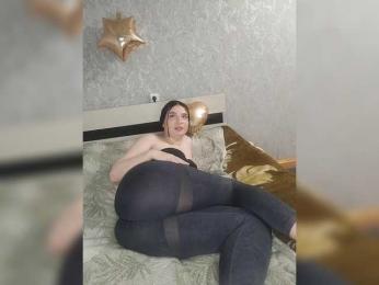 22Alaska22 webcam model stream image