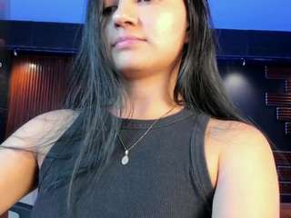 aida-jones webcam model stream image