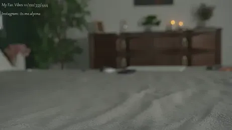 AlyonaX webcam model stream image