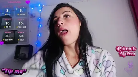 lola-lovee- webcam model stream image