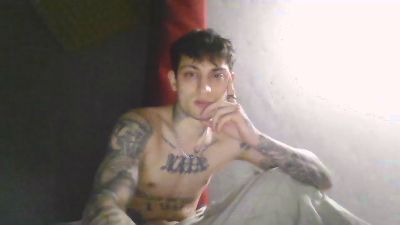 Tattooboy_19 webcam model stream image