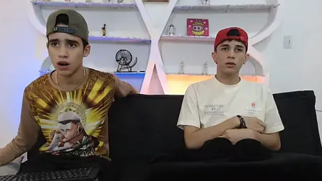 THREE_GUYS_HOT webcam model stream image