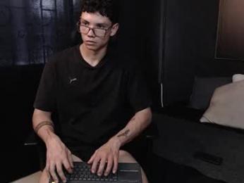 magic_boy01 webcam model stream image