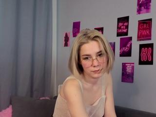 Wanda Carleton webcam model stream image