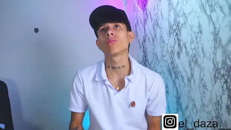 Jake_beach_ webcam model stream image