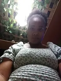 dahian_charlote02 webcam model stream image