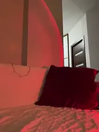 Chel_sea_ webcam model stream image