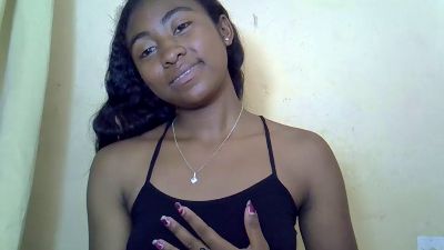 Karinahsexy webcam model stream image