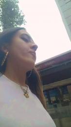 SarahRusso webcam model stream image