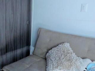 Tamy Serra webcam model stream image