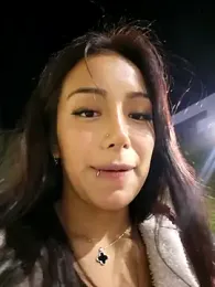 Lau1127 webcam model stream image