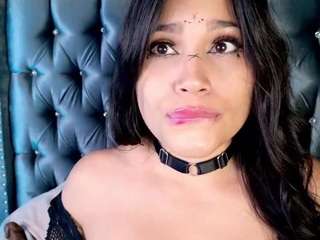 courtneygrey webcam model stream image