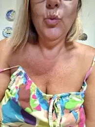 VenusAlpha webcam model stream image