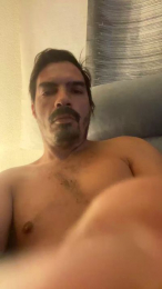 luis00es webcam model stream image