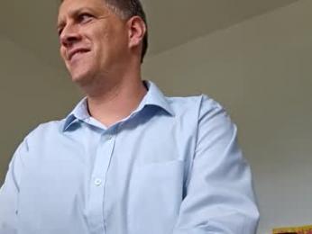 grattitude webcam model stream image