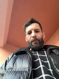 Michel_huge webcam model stream image