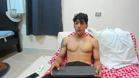 axel_rousse2 webcam model stream image