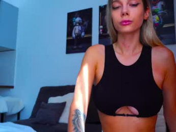whitebanny webcam model stream image