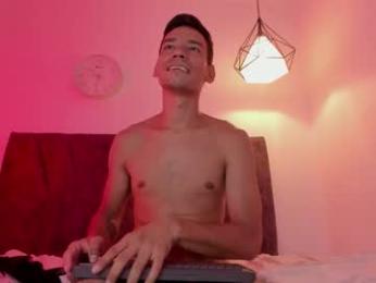 miakmilf webcam model stream image