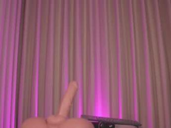 therealpeach_ webcam model stream image