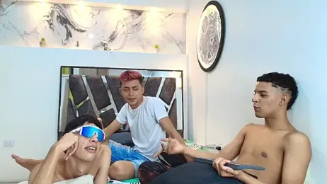 VERY_HOT_GUYS webcam model stream image