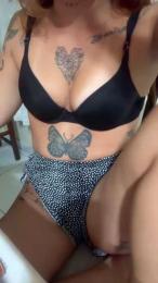 Angel_hot35 webcam model stream image