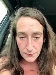 Mini_And_The_Bear webcam model stream image