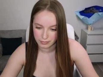 evajuly webcam model stream image