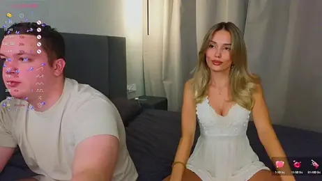 W___ webcam model stream image