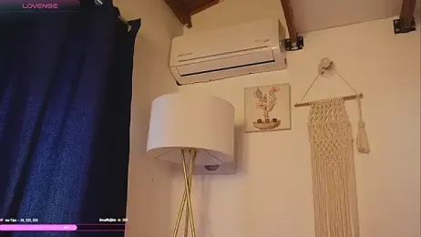 bunnycuteshy webcam model stream image