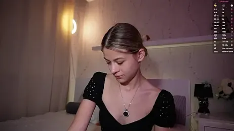 AnneVerity webcam model stream image