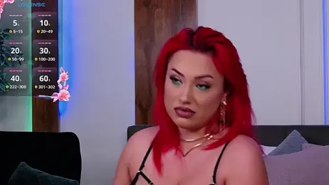 EmyHilton webcam model stream image