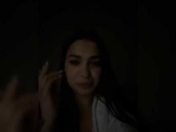 Lisana1 webcam model stream image