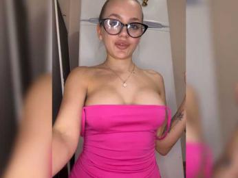 Darina_Milk webcam model stream image