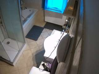 voyeurcam-julmodels-bath-2nd-2 webcam model stream image