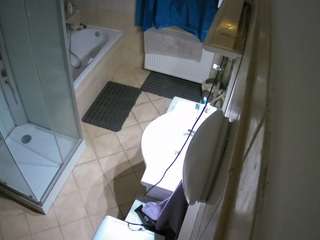 voyeurcam-julmodels-bath-2nd-2 webcam model stream image