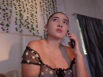 emma_johnson_ webcam model stream image