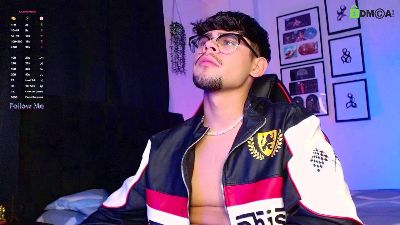 isaac_saenz webcam model stream image