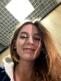 -AngelAri- webcam model stream image