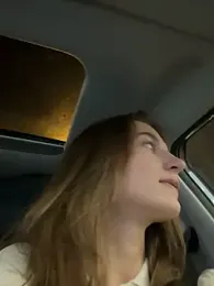 -AngelAri- webcam model stream image