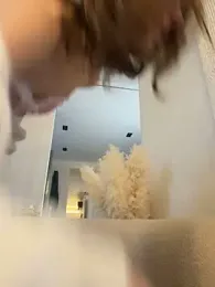 -AngelAri- webcam model stream image