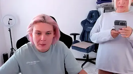hotblonds webcam model stream image