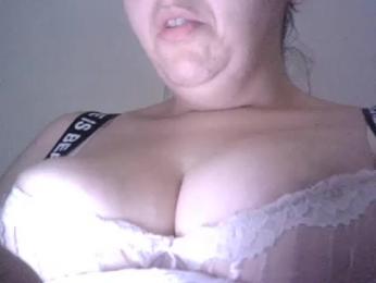 MISTRESSSONIA webcam model stream image