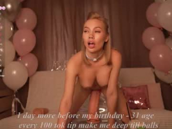 bestie_online webcam model stream image